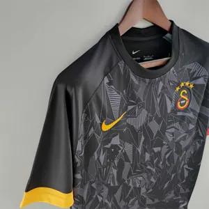 22-23 Galatasaray S.K. away 6