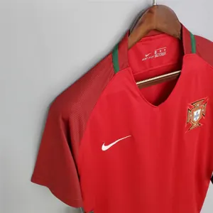 2016 Portugal home 11