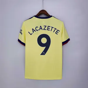 21-22 Arsenal away 11