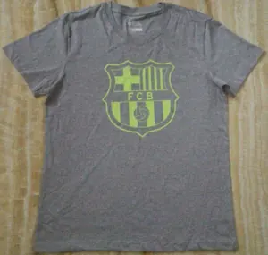 Football T-shirt 19