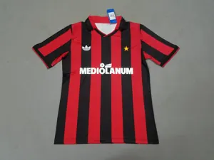 91-92 AC Milan home