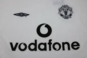 99-00 Manchester United away long sleeve 13