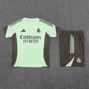 25-26 Real Madrid Training Kits Light Green Football Tracksuits 1