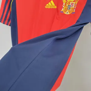 1998 Spain home 3