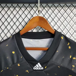 20-21 R MAD Special Edition Black Gold 3