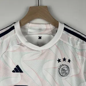 23-24 Kids Ajax away size 16-28 6