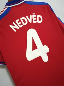 1996 Czech Republic home red 2