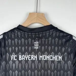 23-24 Kids Goalkeeper Bayern Munich Size 16-28 2