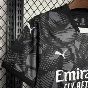 24-25 AC Milan Goalkeeper Black Kit AAAAJersey Supplier Yupoo 3