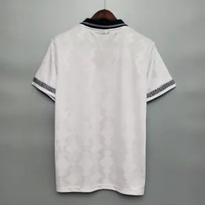 1990 England home 4