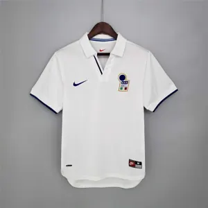 1998 Italy away1684421229000