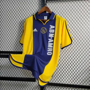 00-01 Ajax away 2