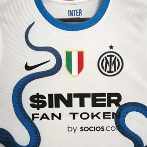 21-22 Inter Milan away 16