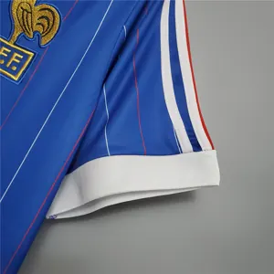 1982 France home 3