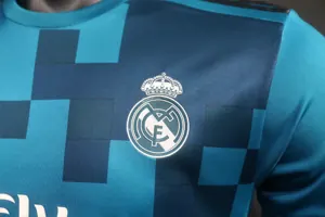 17-18 Real Madrid Third Away Retro Kit Vintage Player Version Sino Shirt AAAAJersey Dropship Yu 1
