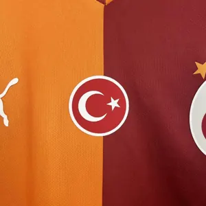 25-26 Galatasaray Home Kit Football Uniforms Sport Shirt AAAAJersey Supply Factory Yupoo 4