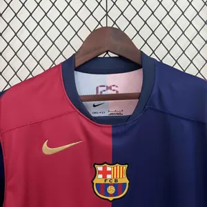 24-25 Barcelona Home Kit Football AAAAJersey Supplier 5