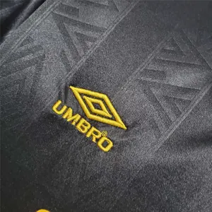 93-94 Manchester United away 6