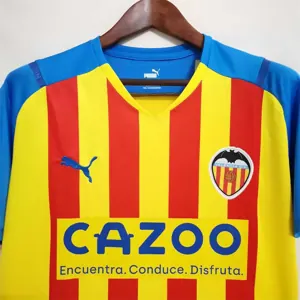 22-23 Valencia third away 2