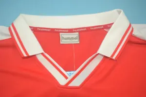 1998 Denmark home red 11