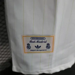 25-26 Real Madrid Casual Retro Style Football White Shirt Apparels AAAAJersey Dropship Yupoo 3