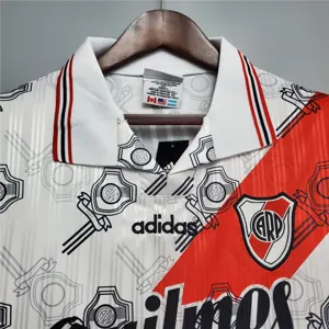 95-96 River Plate home white 4