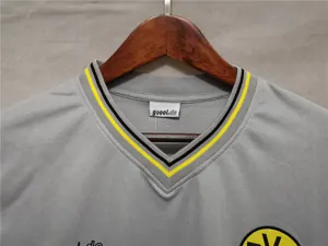 2000 Dortmund away grey 5