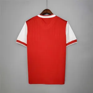 83-86 Arsenal home 6
