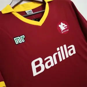 89-90 Roma home 12