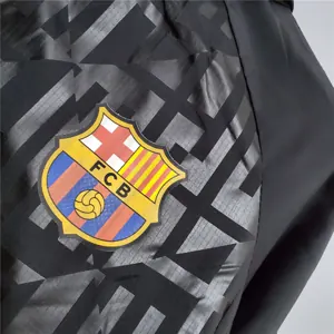 20-21 Barcelona black windbreaker 3