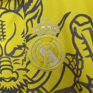 25-26 Real Madrid Yellow Dragon Special Edition Shirt Football Uniform AAAAJersey Dropship Yupo 7