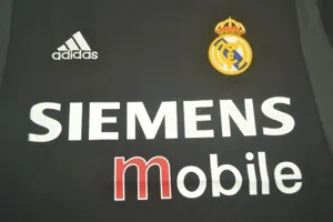04-05 Real Madrid away 10