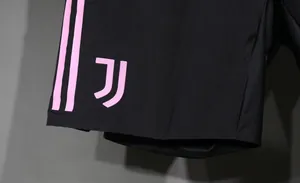25-26 Juventus Home Black Player Version Shorts AAAAJersey Supplier Yupoo 3
