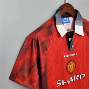 96-97 Manchester United home 4