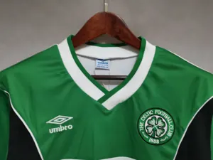85-86 Celtic away 6