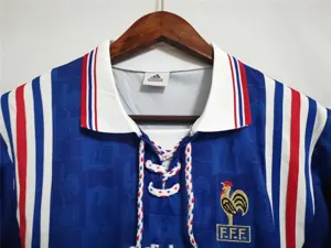 1996 France home blue 5