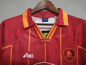 96-97 Roma home 3