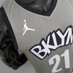 Nets Aldridge #21 Flyer Grey 4