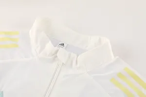 25-26 Juventus Windbreaker White Jacket AAAAJersey Supply Yupoo 3