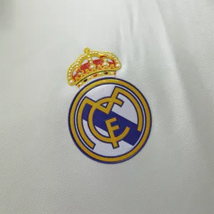 16-17 Real Madrid home 4