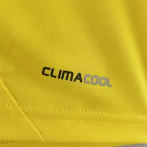 11-12 Real Madrid goalkeeper yellow 5