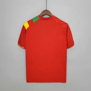 Cameroon red 8