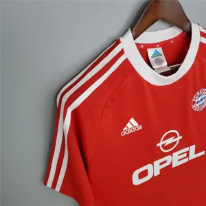 00-01 Bayern Munich home 1