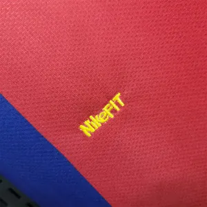 07-08 Barcelona home 4
