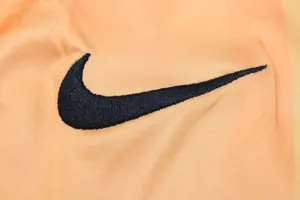 22-23 Chelsea orange goalkeeper 7