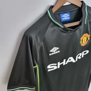 1988 Manchester United away 5