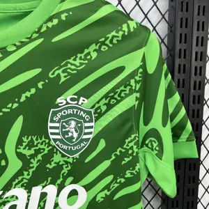 25-26 Sporting Lisbon Green Goalkeeper Kit Football T-Shirt AAAAJersey Supply Yupoo 4