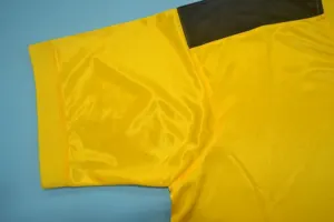 82-83 Tottenham Hotspur away yellow 10