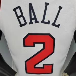 BALL#2 Chicago Bulls white 2
