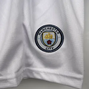23-24 Kids Manchester City home size 16-28 8